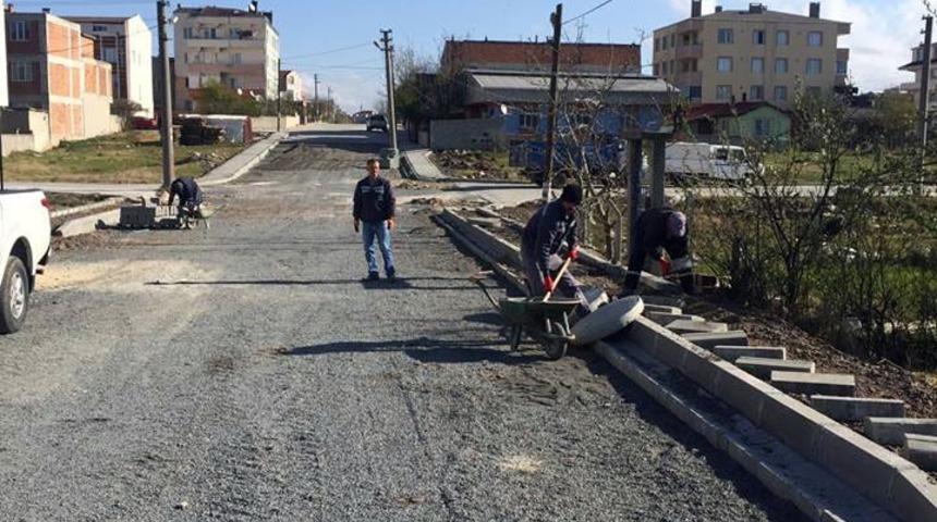 Ergene&rsquo;de yol &ccedil;alışmaları devam ediyor