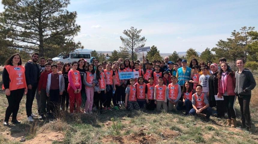 Nevşehir&rsquo;de Tema şenlikleri kapsamında fidanlar toprakla buluştu