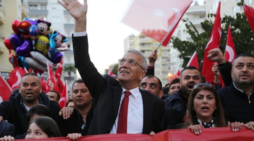 Tarhan: "İnandık ve beraber başardık"