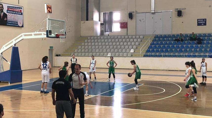 D&uuml;zce&rsquo;nin kızları potada rakip tanımıyor