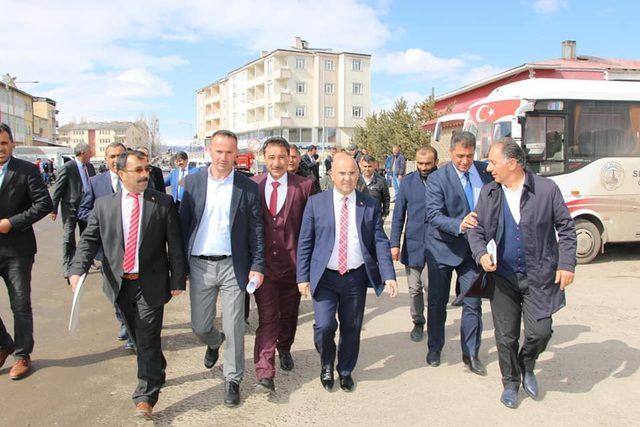 Başkan Altun mazbatasını aldı