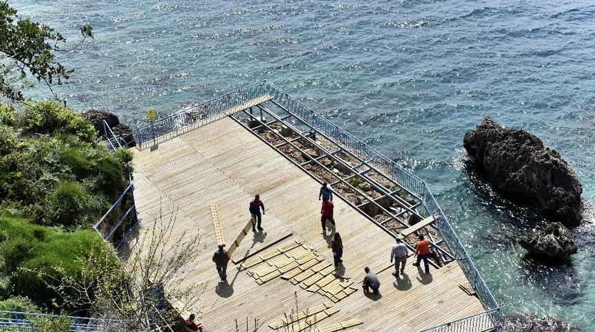 Falez plajlarında yaz hazırlıkları başladı