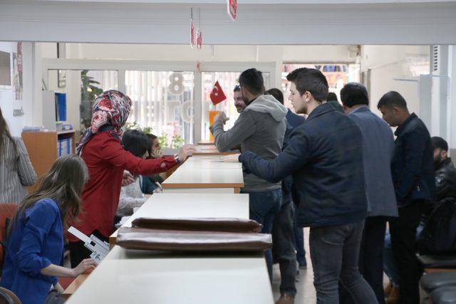 Eskişehir&rsquo;de n&ouml;bet&ccedil;i noter uygulaması başladı 1