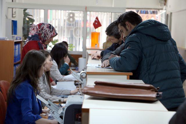 Eskişehir&rsquo;de n&ouml;bet&ccedil;i noter uygulaması başladı 3