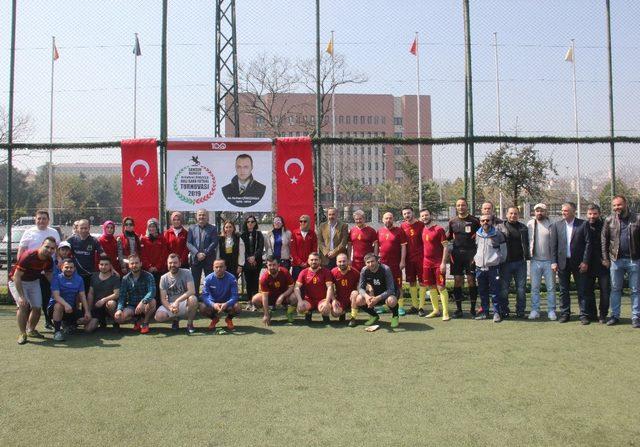 Av. Çömezoğlu anısına futbol turnuvası