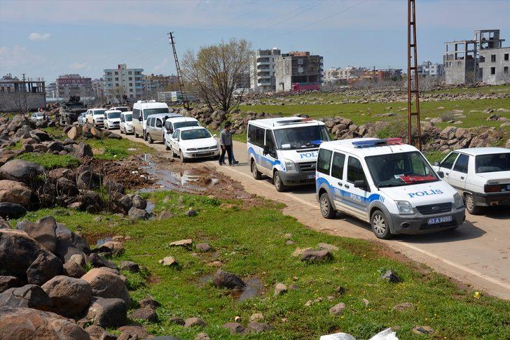  Şanlıurfa'da tarlada çobanlar fark etti G2