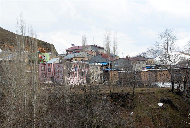 Bu köyde muhtar sırayla seçiliyor G1