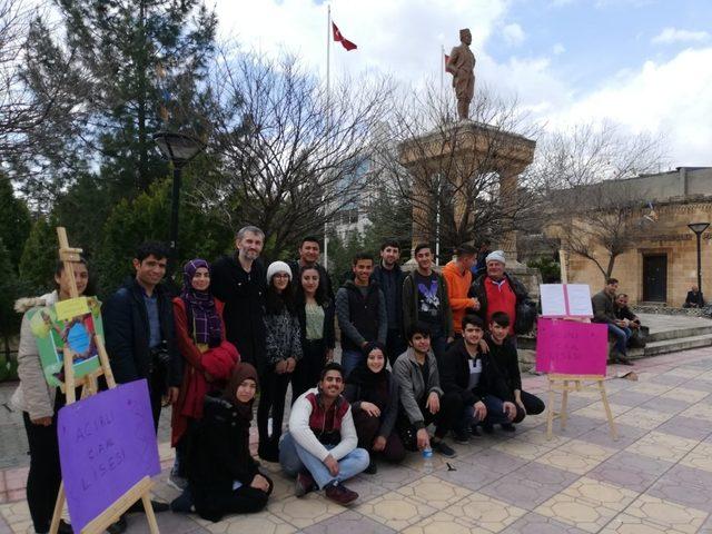 Midyat’ta öğrenci ve eğitimcilerden örnek çalışma