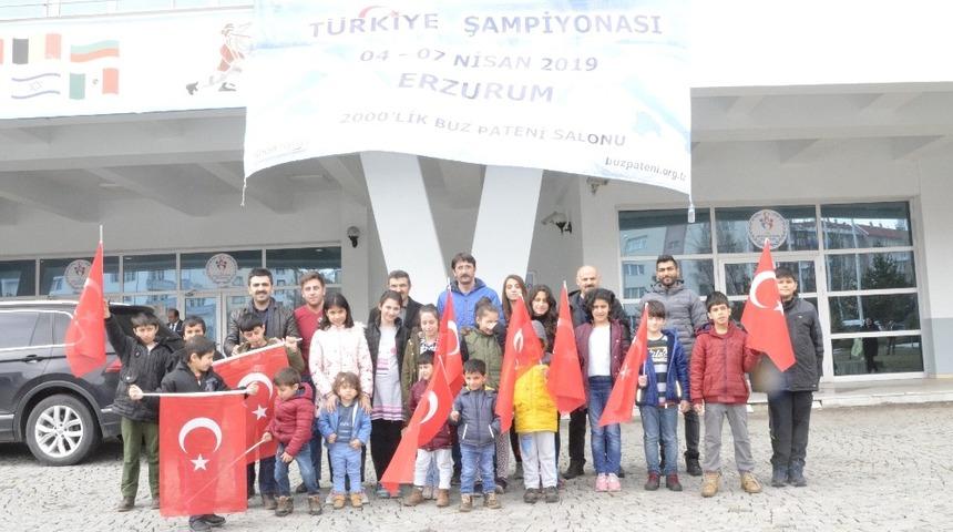 AÇSH spor kulübü buz sporlarına yoğunlaştı