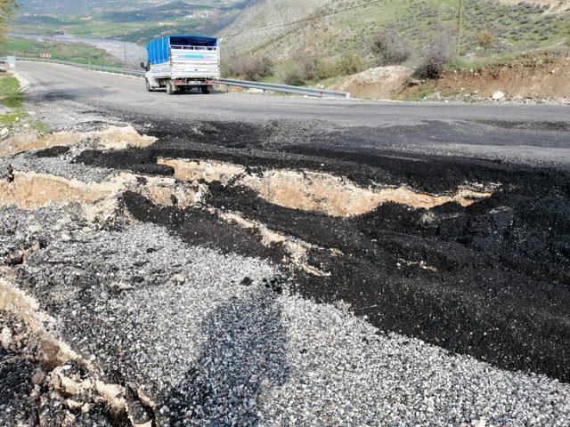 Cendere yolunda çökme meydana geldi