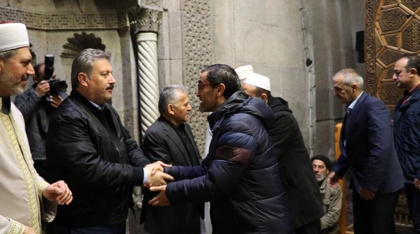 Başkan Dr. Mustafa Palancıoğlu &ldquo;Sabah &ccedil;orbası Melikgazi&rsquo;den, ama&ccedil; toplumsal barış ve birliktelik&rdquo;