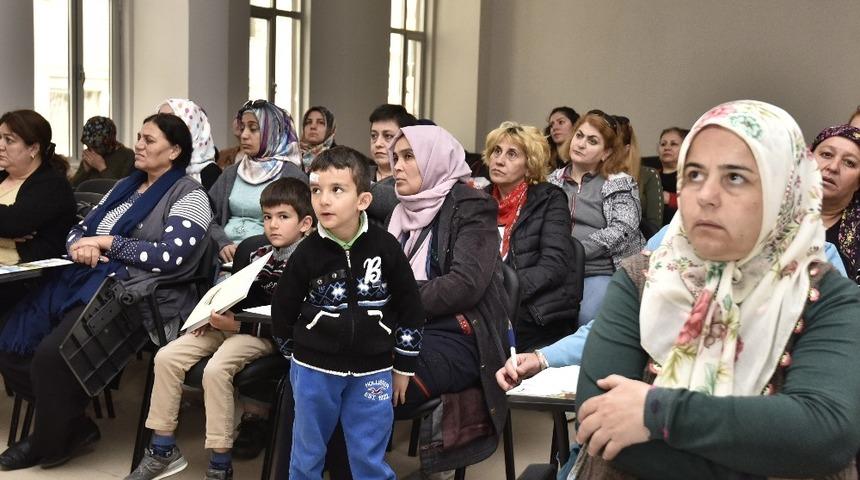 Muratpaşa&rsquo;dan kadınlara hijyen ve sağlık eğitimi
