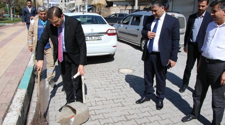 Canpolat Bağlarbaşı&rsquo;nda halkla i&ccedil; i&ccedil;e oldu