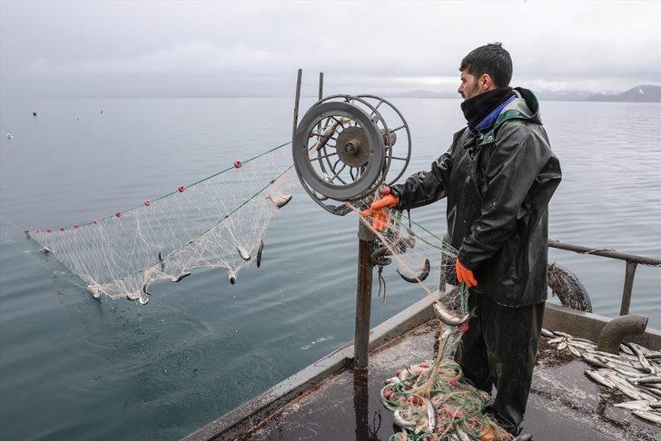  Av yasağı öncesi son ağlarını attılar  G1