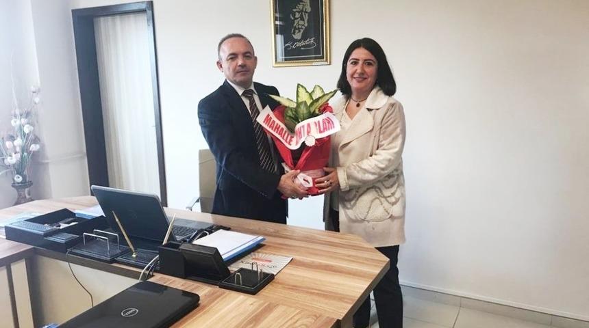 Burhaniye&rsquo;de muhtarlar Kaymakam &Ouml;ner&rsquo;i ziyaret etti