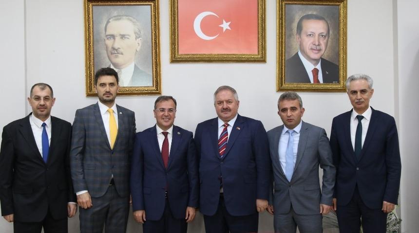 Nursa&ccedil;an&rsquo;dan Başkan &Ouml;zdoğan&rsquo;a hayırlı olsun ziyareti