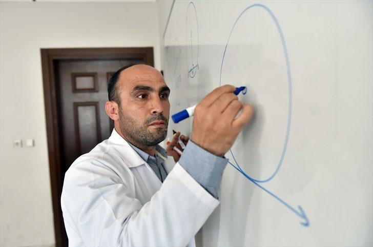  Metropoldeki yaşamı bırakıp köyüne muhtar oldu  G3