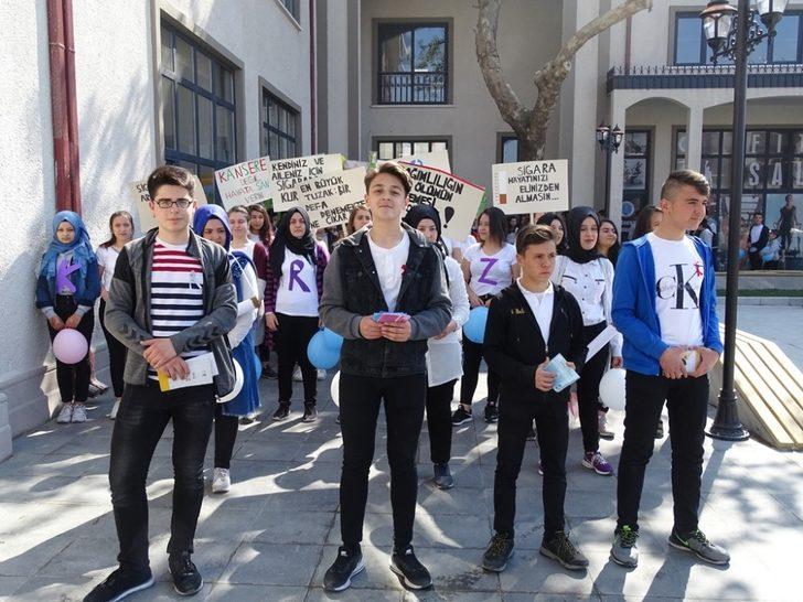 Havran’da liseliler kansere dikkat çekmek için yürüdü G1