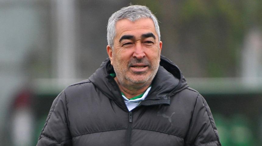 Bursaspor'da Samet Aybaba ile yollar ayrıldı