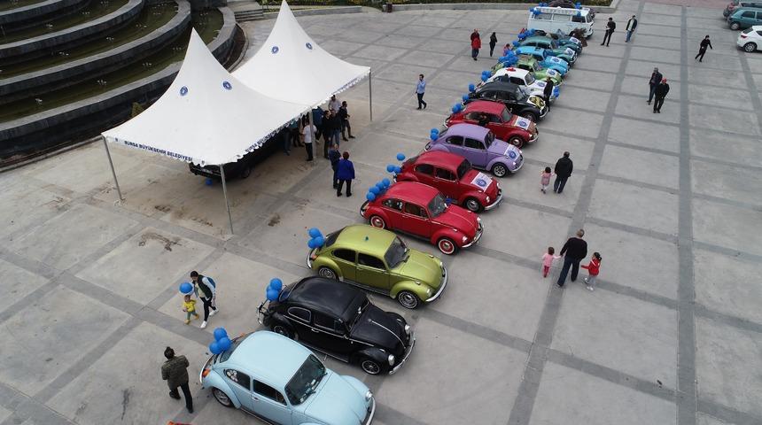 Vosvoslar, otizm farkındalığı i&ccedil;in şehir turu attı