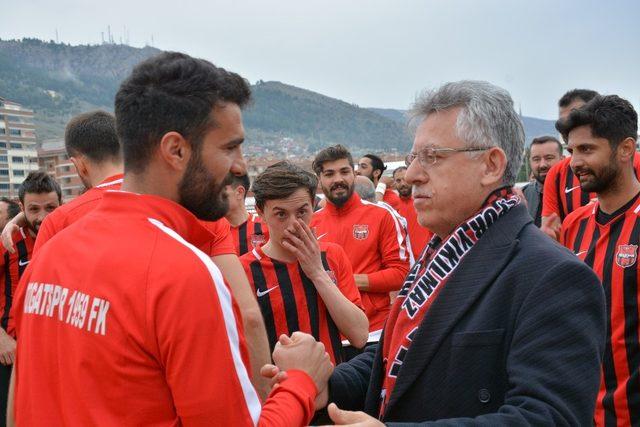 2018-2019 sezonunun futboldaki ilk şampiyonu Yozgatspor oldu