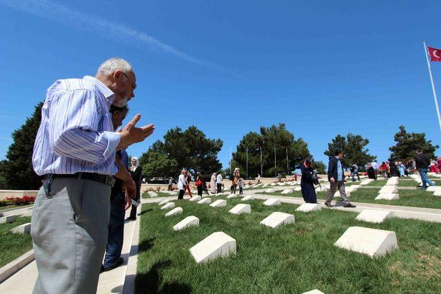 Bağcılar Belediyesi 11 bin kişiyi Çanakkale Şehitliği’ne götürüyor