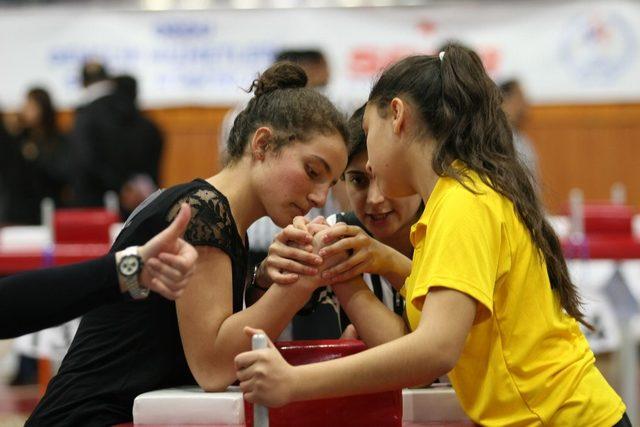 Ordu’daki bilek güreşi müsabakaları sona erdi