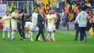 F.Bahçeli yıldız için şok sözler! 'Pavyona gitsin'