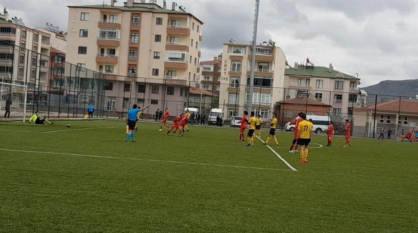 B&uuml;y&uuml;leyenspor adım adım şampiyonluğa gidiyor