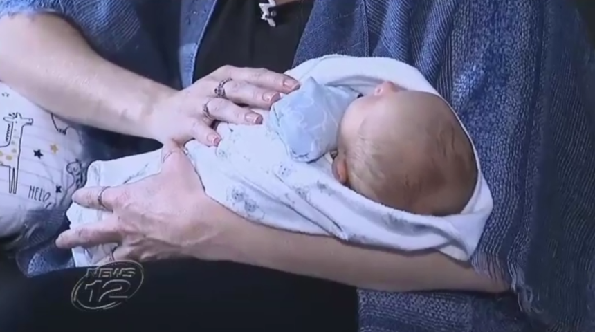 İnanılmaz! Hamile olduğunu doğum yaparken anladı