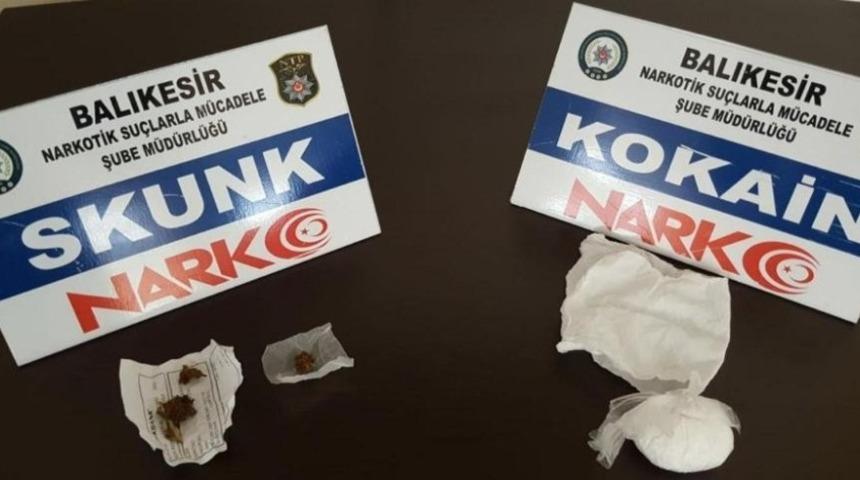 Polis uyuşturucu tacirlerine g&ouml;z a&ccedil;tırmıyor
