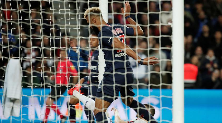 Maxim Choupo-Moting'in kaçırdığı gol gündeme oturdu