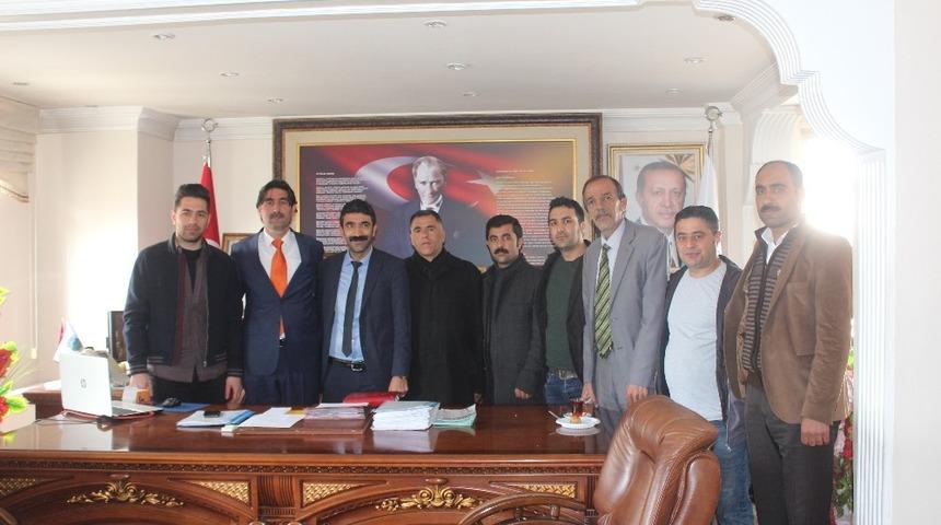 Taşlı&ccedil;ay Spor Kul&uuml;b&uuml;nden Başkan Taşdemir&rsquo;e ziyaret