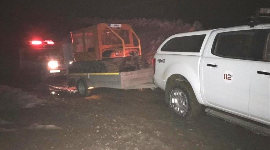 Mahsur kalan şahıs trakt&ouml;r&uuml;n izinden bulundu