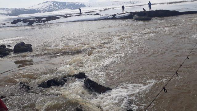 Balık tutmaya giden gençten haber alınamıyor