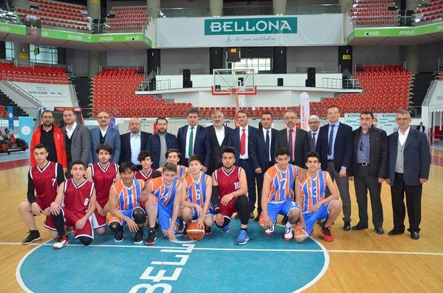 İmam Hatipler Arası Spor Oyunları Başladı