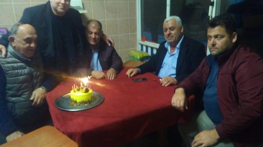 Kahveciye doğum g&uuml;n&uuml; jesti