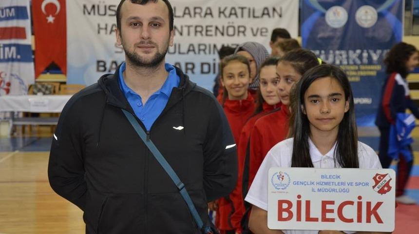 Karate Grup M&uuml;sabakaları a&ccedil;ılış seremonisi ile başladı