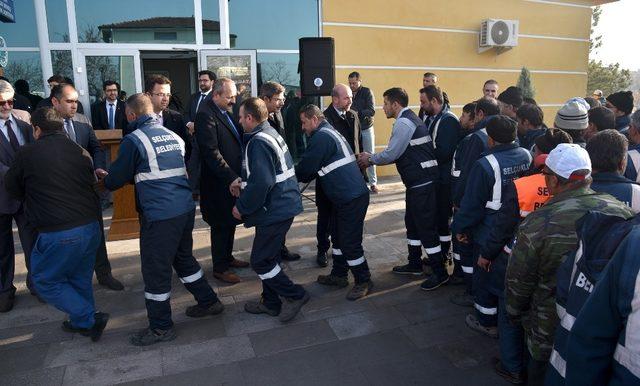 Başkan Pekyatırmacı, belediye personeliyle bir araya geldi