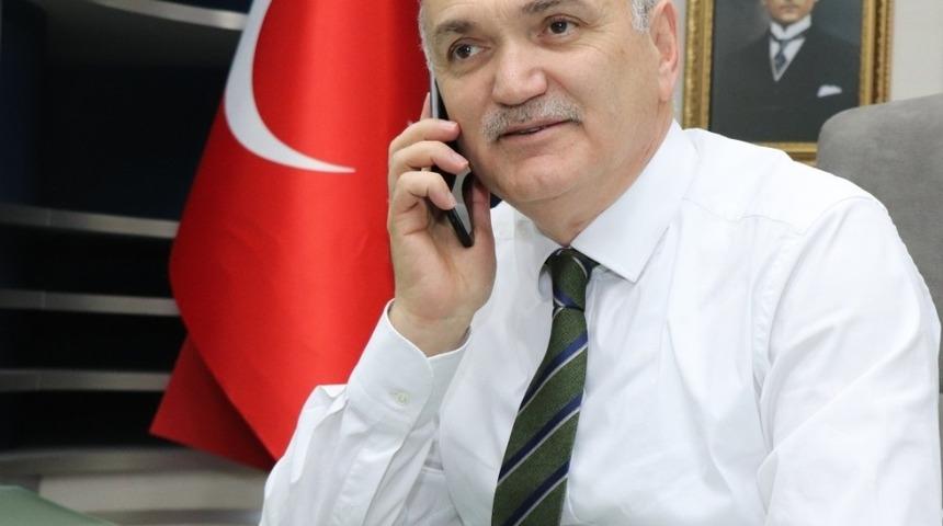 Özlü’den yeni başkanlara tebrik telefonu