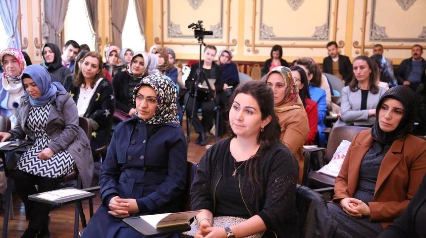 Y&uuml;zyıl &Ouml;nceki Ruhla Biz Bize