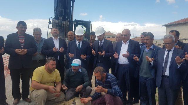 Başkan Cabbar Mazbatayı Aldıktan Sonra İlk Hizmetini Sindelhöyük’e Yaptı