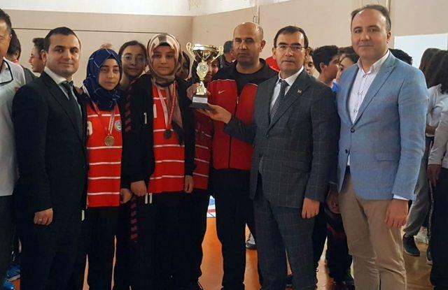 Okullar Arası Yıldızlar ve Gençler Floor Curling İl Birinciliği