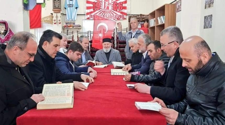 Esgin&rsquo;in &rsquo;kitap candır&rsquo; projesi hızla yayılıyor