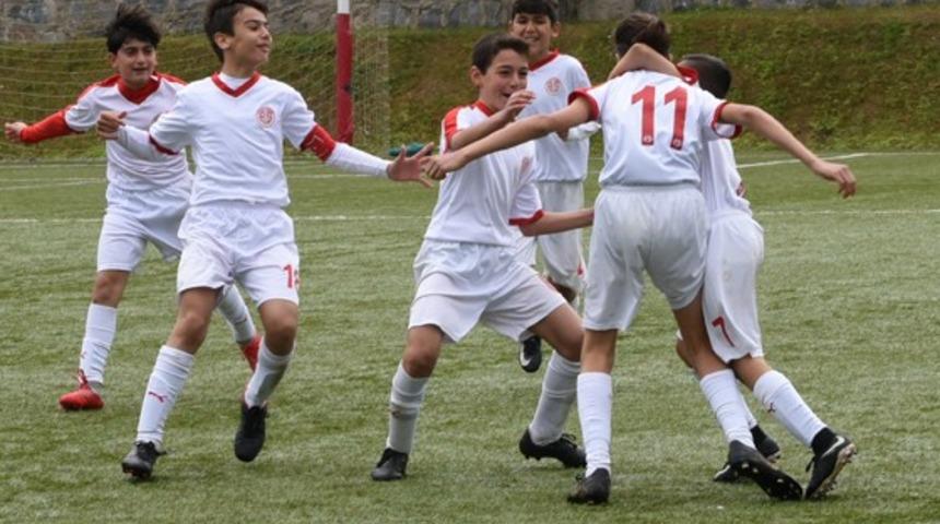 Minik Akrepler deneyim kazandı