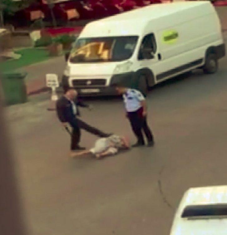 Alanya'da kadın turiste defalarca copla vurdu! Bu görüntüler cezasız kalmadı G2