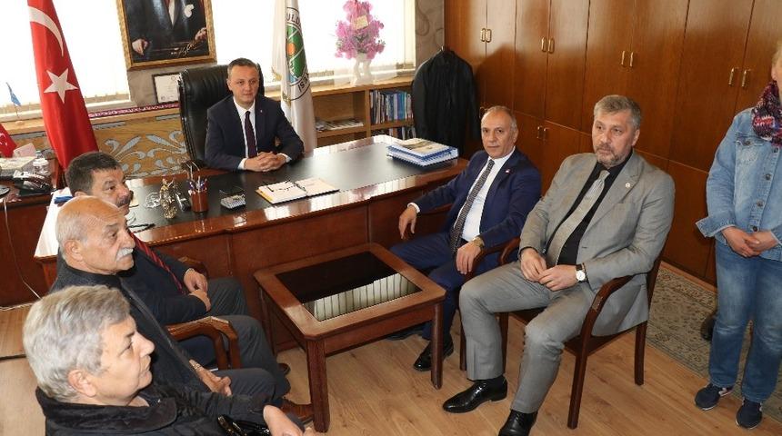 Başkan Alan&rsquo;ı tebrik eden Şanal, "Buruk bir ziyaret"