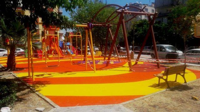 Yunusemre’den 4 mahalleye yeni park