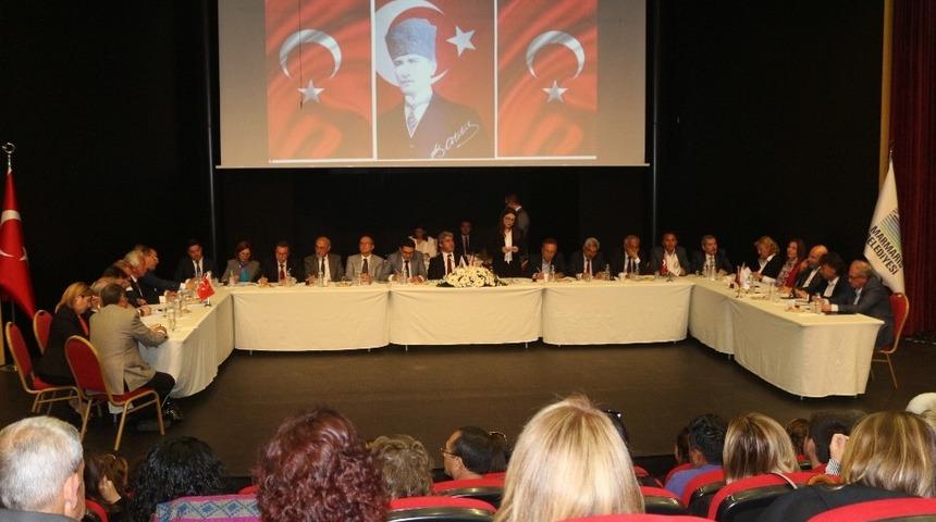 Marmaris Belediye Meclisi toplantısı halka a&ccedil;ık yapıldı
