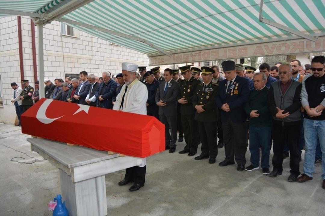 Kore Gazisi son yolculuğuna uğurlandı